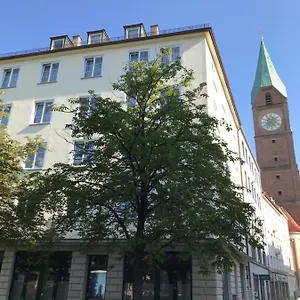 ** Hotel Der Tannenbaum Germania